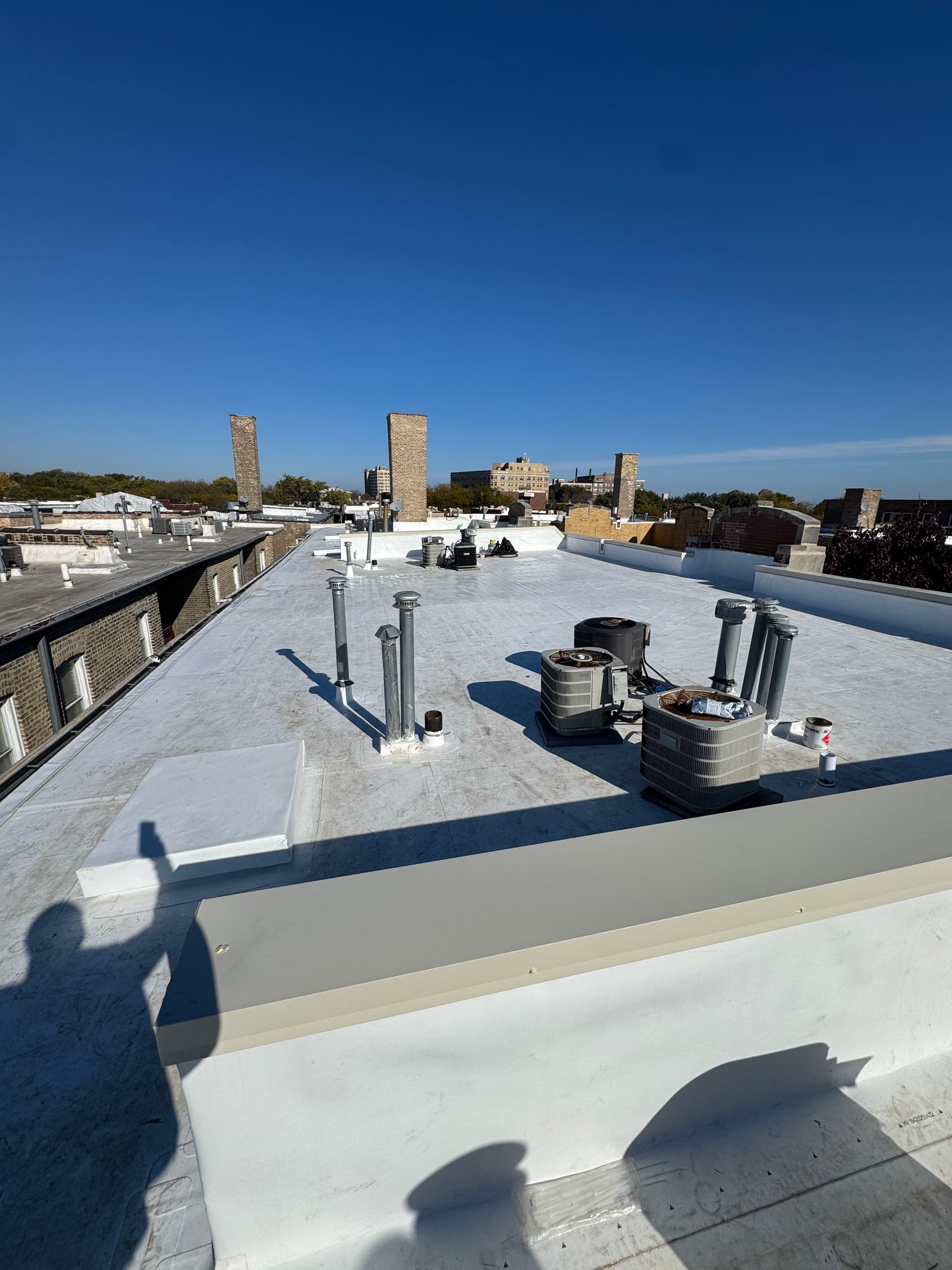 Flat Roof Replacement for Chicago Apartment Complex image