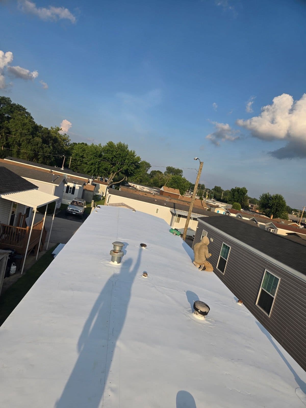 Gallery photos for Seamless Mobile Home TPO Roofing in West Chicago: Image #2